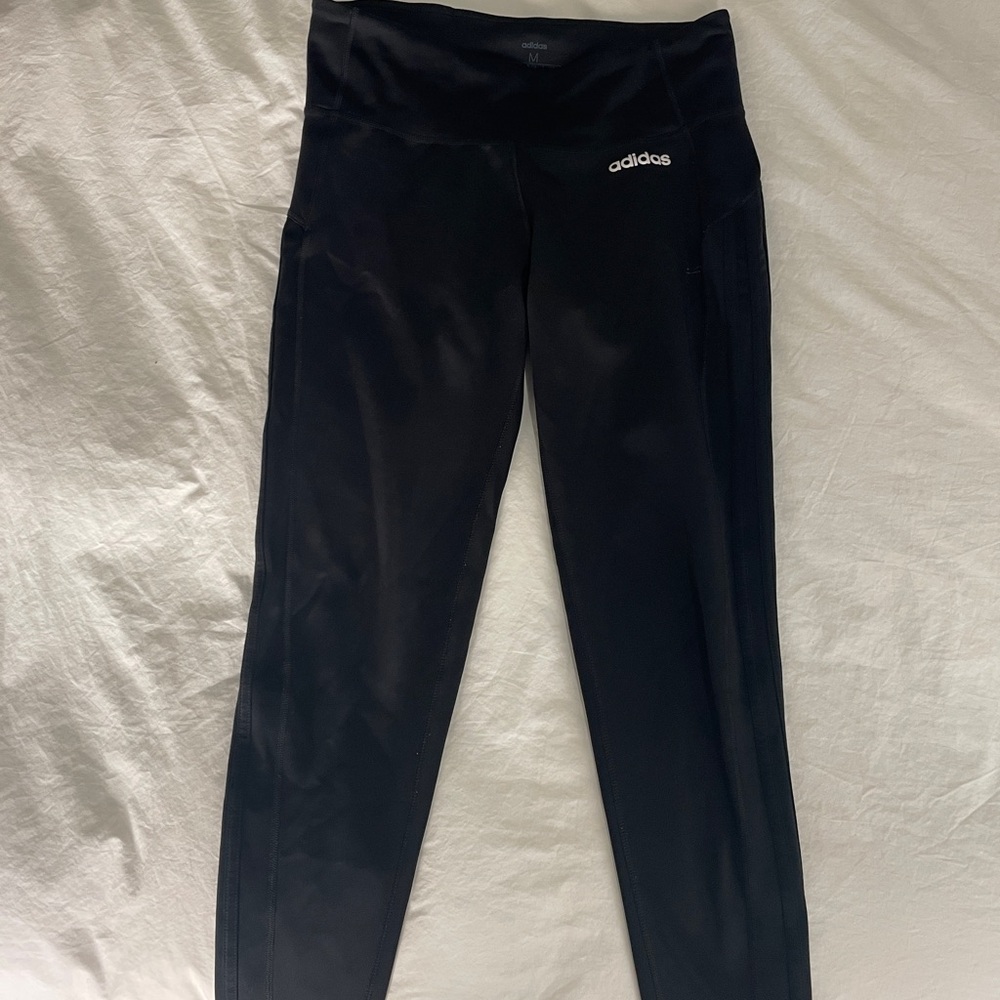 Adidas black leggings (M)